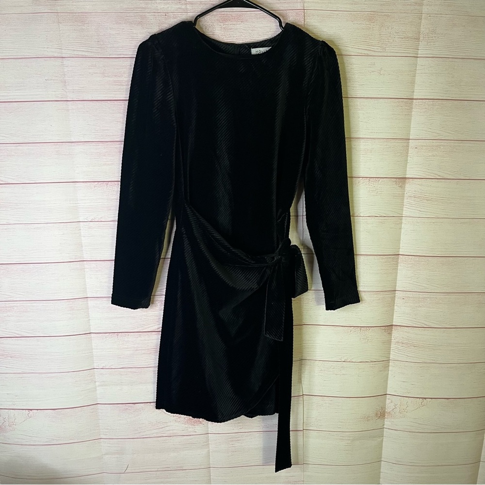 Molly Bracken Black Faux Wrap Velvet Dress‎ Size XS